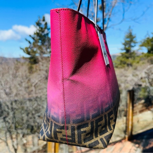Fendi: Ombré Zucca FF Monogram Tote Bag (Pink) - Picture 12 of 17
